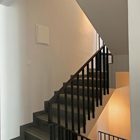 Oscar Alfa Residence By Namroom Джакарта Экстерьер фото